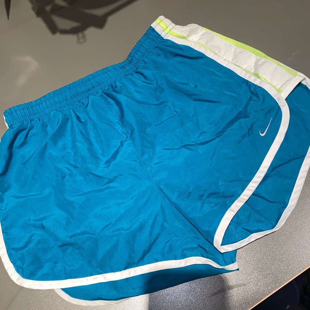 💛Nike shorts